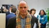 Daily Mail: Σοσιαλιστής της σαμπάνιας ο Γ. Βαρουφάκης