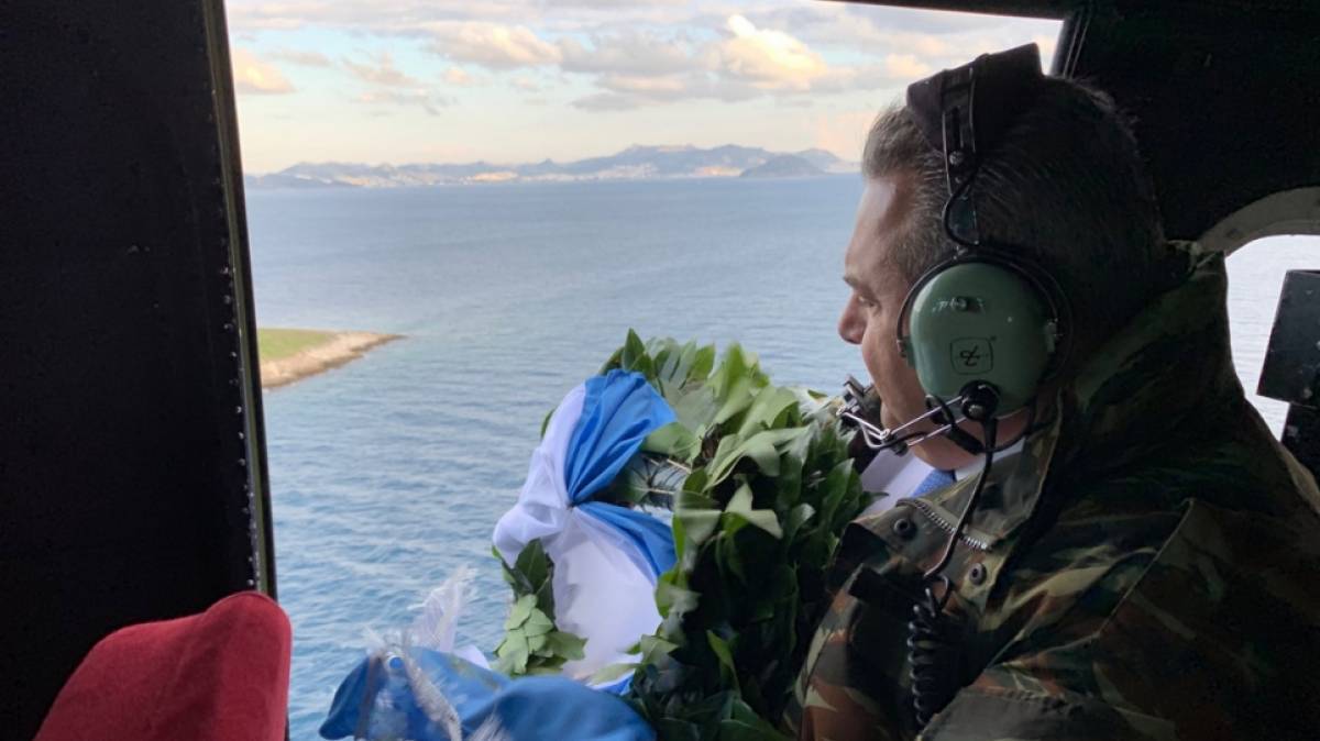 Καμμένος: «Αποχαιρετά» τη συγκυβέρνηση από τα Ίμια