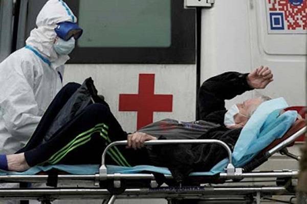 Ρωσία: Σε υψηλό τριμήνου τα ημερήσια κρούσματα