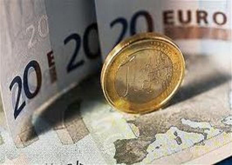 Μειώνεται το ελάχιστο κεφάλαιο για την ίδρυση ΑΕ και ΕΠΕ - Καταργείται η υποχρεωτική εγγραφή στα Επιμελητήρια