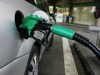 ΥΠΕΝ: Κανένα θέμα στον εφοδιασμό της αγοράς με καύσιμα