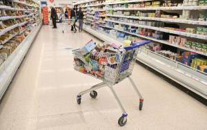 ΙΕΛΚΑ: Σημαντικό εμπόδιο στη μείωση τιμών ο υψηλός ΦΠΑ