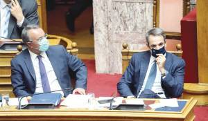 Ο πονοκέφαλος στο υπουργείο Οικονομικών και ο κρίσιμος Μάρτιος