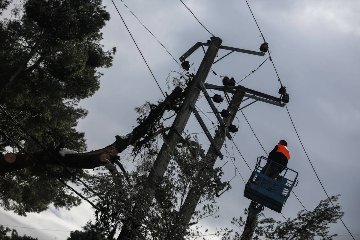 Ενέργεια-Bλάβες στα δίκτυα: Ξανά στο «τραπέζι» μηχανισμός αποζημιώσεων και υπογειοποιήσεις