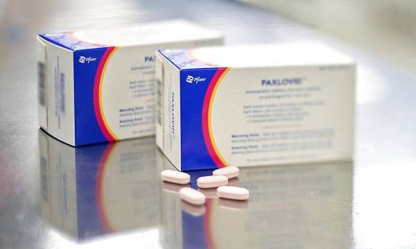EMA: «Πράσινο φως» στο χάπι της Pfizer κατά της Covid-19