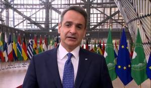 Μητσοτάκης από Βρυξέλλες: Στηρίζουμε την εδαφική ακεραιότητα της Ουκρανίας