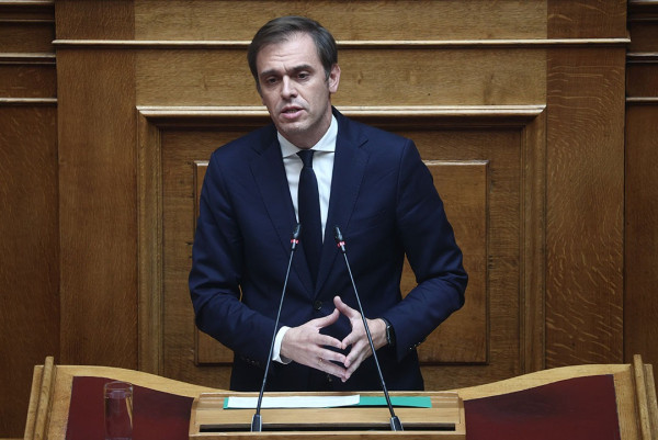 Μάντζος: Γιατί έχει ευθύνη για το σιδηρόδρομο ο Κυρανάκης κι όχι ο Καραμανλής;