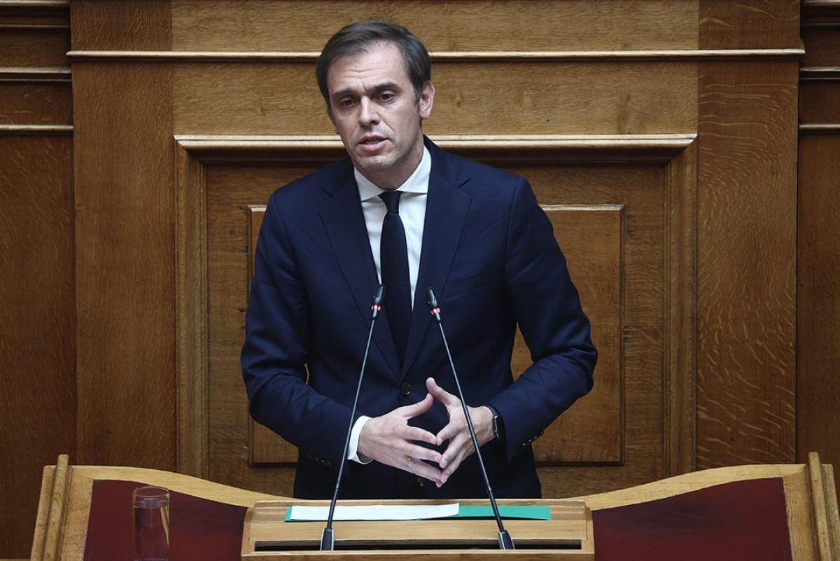Μάντζος: Γιατί έχει ευθύνη για το σιδηρόδρομο ο Κυρανάκης κι όχι ο Καραμανλής;