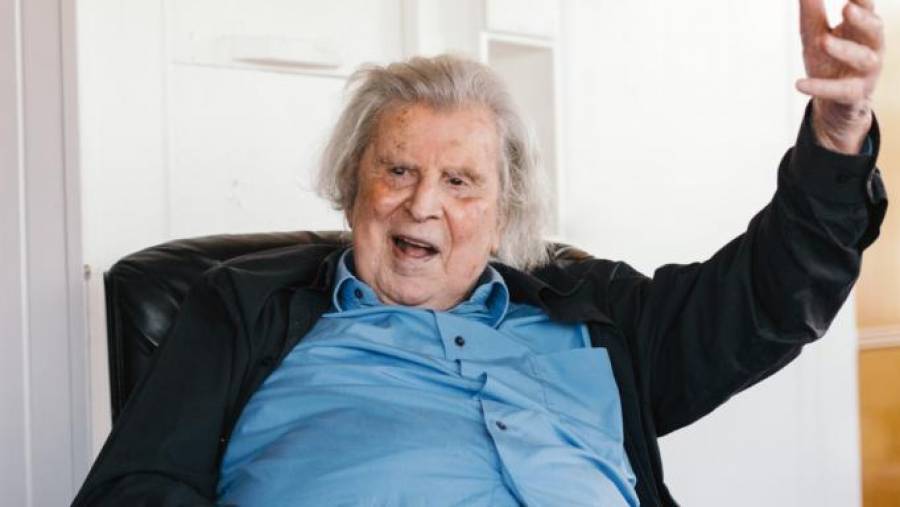 Μίκης Θεοδωράκης: Θέλω να αφήσω αυτόν τον κόσμο σαν κομμουνιστής