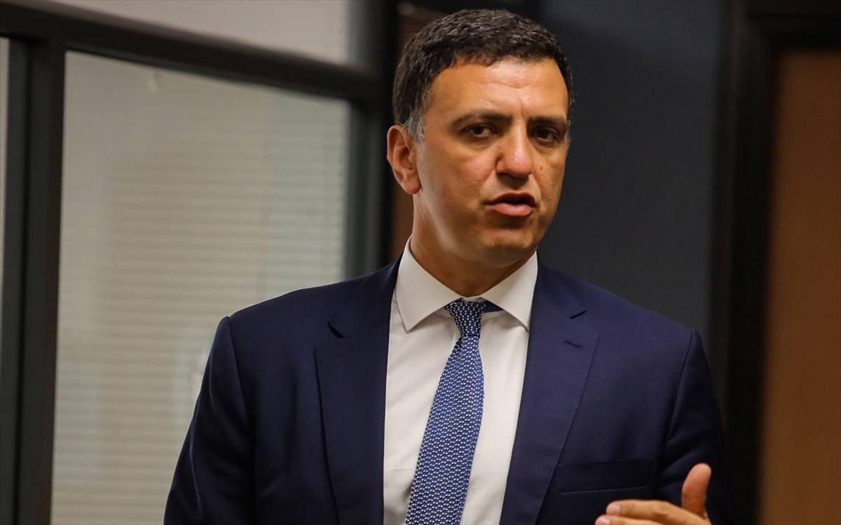 Κικίλιας: Θα φτάσουμε τις 1000 κλίνες ΜΕΘ εντός Απριλίου