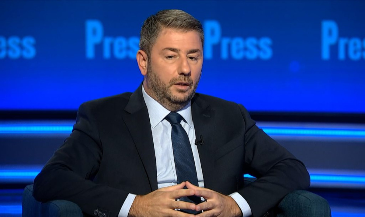 Βολές Ανδρουλάκη κατά Τσίπρα: Σκηνοθέτησε τη διάλυση του κόμματός του