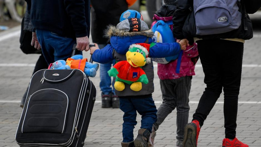 Σχεδόν 51.000 Ουκρανοί πρόσφυγες στην Ελλάδα μετά τη ρωσική εισβολή