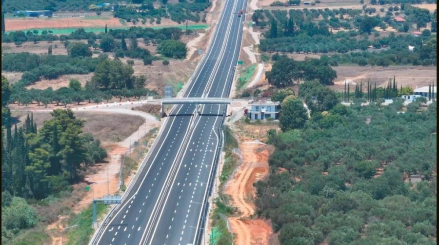 Κυκλοφοριακές ρυθμίσεις μακράς διαρκείας στο μετωπικό σταθμό διοδίων Αφιδνών λόγω ασφαλτικών εργασιών