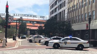 Φλόριντα: Πανικός με πυροβολισμούς σε εμπορικό κέντρο- Τουλάχιστον τέσσερις νεκροί