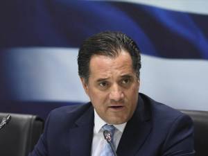 Γεωργιάδης: Σκέψεις να ανακοινώνονται τα ονόματα των επιχειρήσεων που αισχροκερδούν