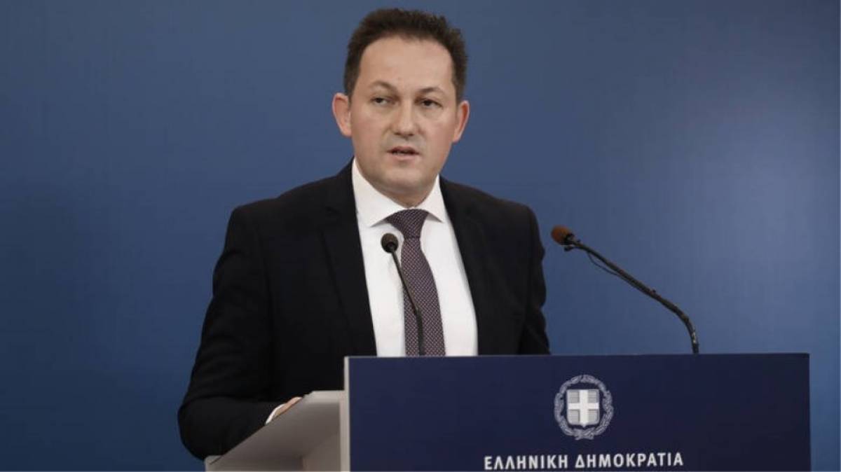 Πέτσας: Επιπλέον κίνητρα σε εμβολιασμένους