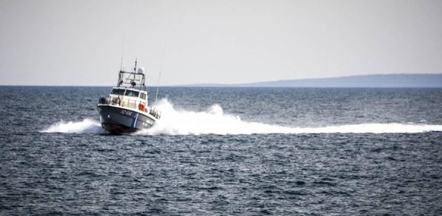 Σπεύδει δεύτερο ρυμουλκό για το ακυβέρνητο πλοίο στο ακρωτήριο Μαλέα