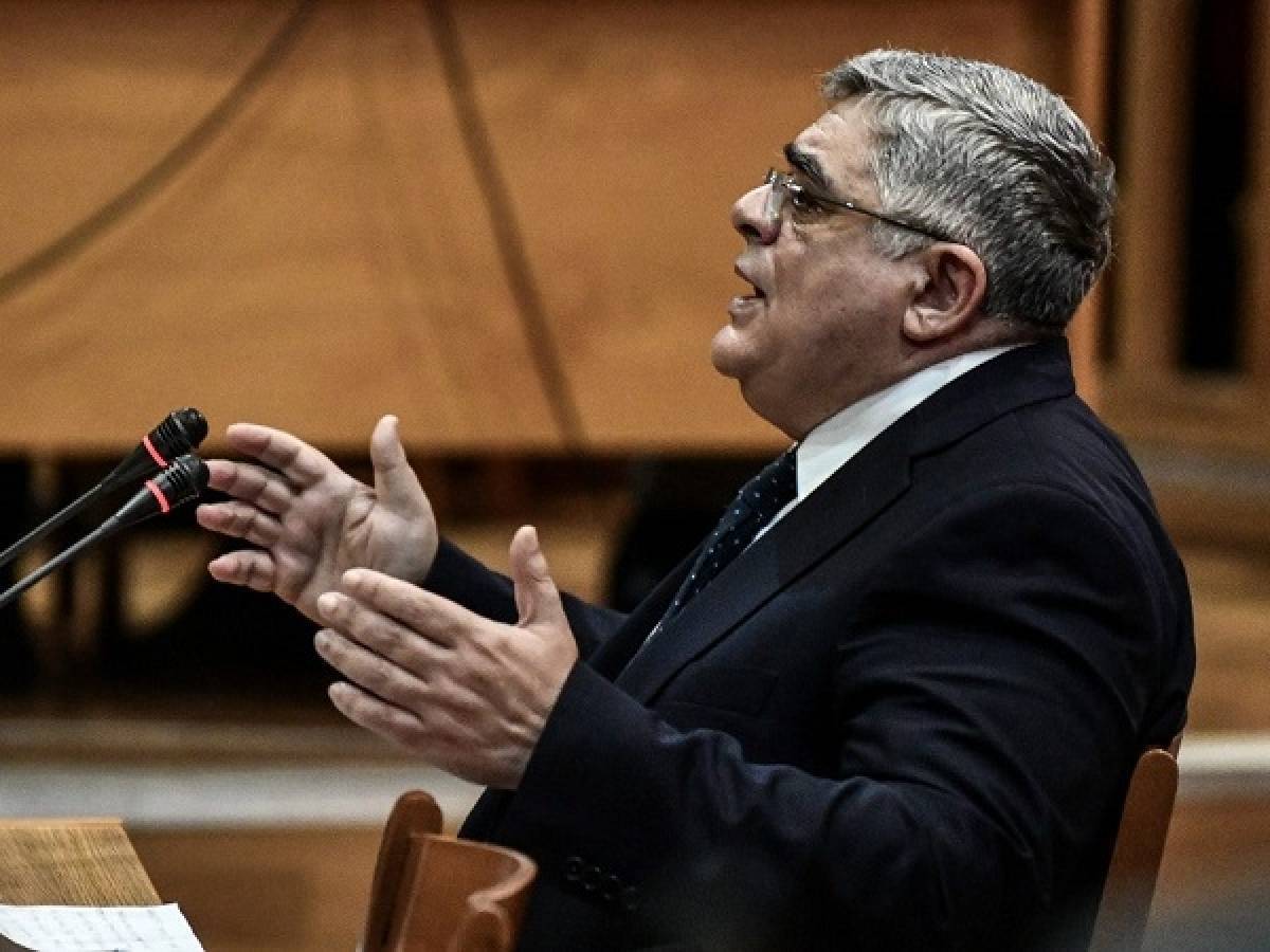Το Twitter «μπλόκαρε» τον λογαριασμό του Νίκου Μιχαλολιάκου