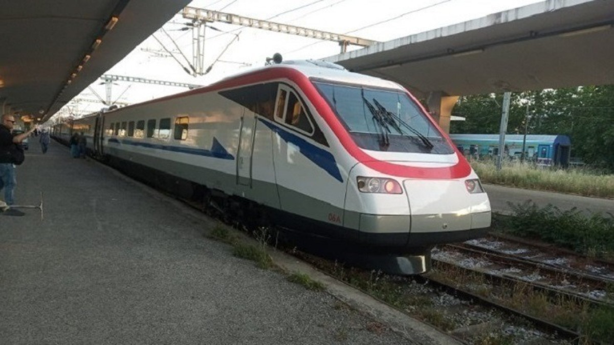Hellenic Train: Με λεωφορεία δρομολόγια αμαξοστοιχιών στο τμήμα Αυλίδα- Χαλκίδα