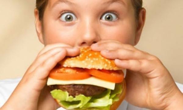 Υπέρβαρο το 42% των αγοριών και το 38% των κοριτσιών στην Ελλάδα