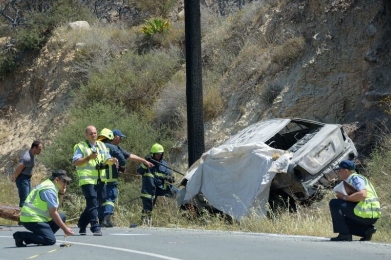 Απανθρακώθηκε οδηγός στην Αθηνών-Σουνίου