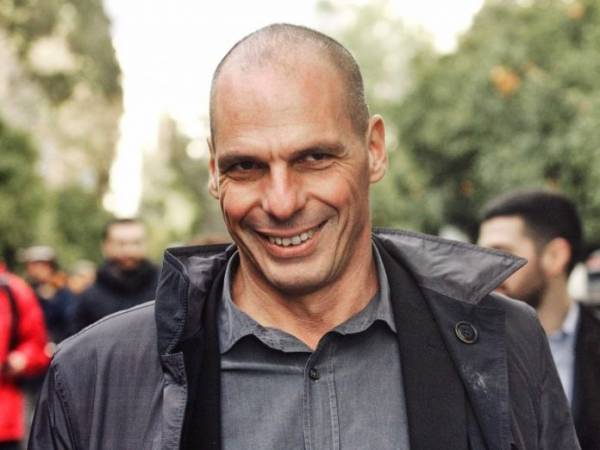 Πρέπει να το παραδεχθούμε: Ο Βαρουφάκης έχει δίκιο