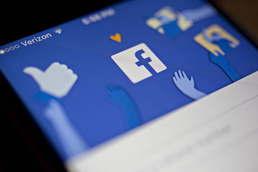Facebook: Αύξηση στα κέρδη τριμήνου-Προβληματίζουν τα έσοδα