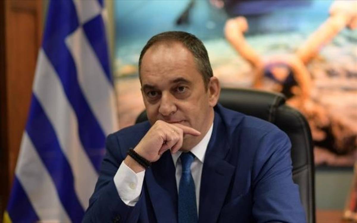 Πλακιωτάκης: Ζώνες «covid-free» τα νησιά της χώρας