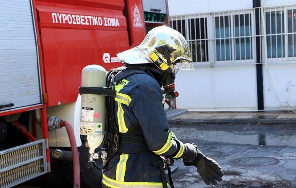 Θεσσαλονίκη: Κατασβέστηκε πυρκαγιά σε αποθήκη