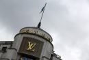 Η Louis Vuitton εξαγοράζει την Christian Dior!
