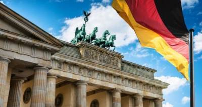 Γερμανία: Η «Επιτροπή Σοφών» προβλέπει συρρίκνωση της οικονομίας κατά 5,4%