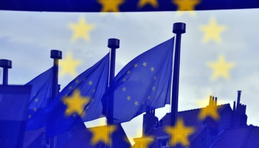 Επεκτείνεται η οικονομική στασιμότητα στην ευρωζώνη