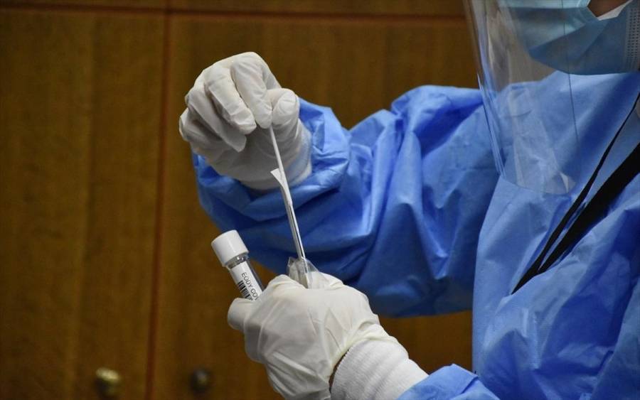Με υποχρεωτικό τεστ η είσοδος τουριστών από Βουλγαρία και Ρουμανία