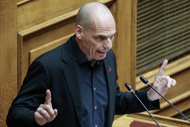 Το καρφί του Βαρουφάκη στον Τσίπρα για τις πατέντες των εμβολίων