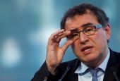 Nouriel Roubini: “Υπερβολικά ισχυρό το Ευρώ”
