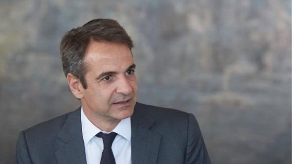 Συνάντηση Μητσοτάκη-Ιερώνυμου: Συζήτηση για τις σχέσεις Κράτους-Εκκλησίας