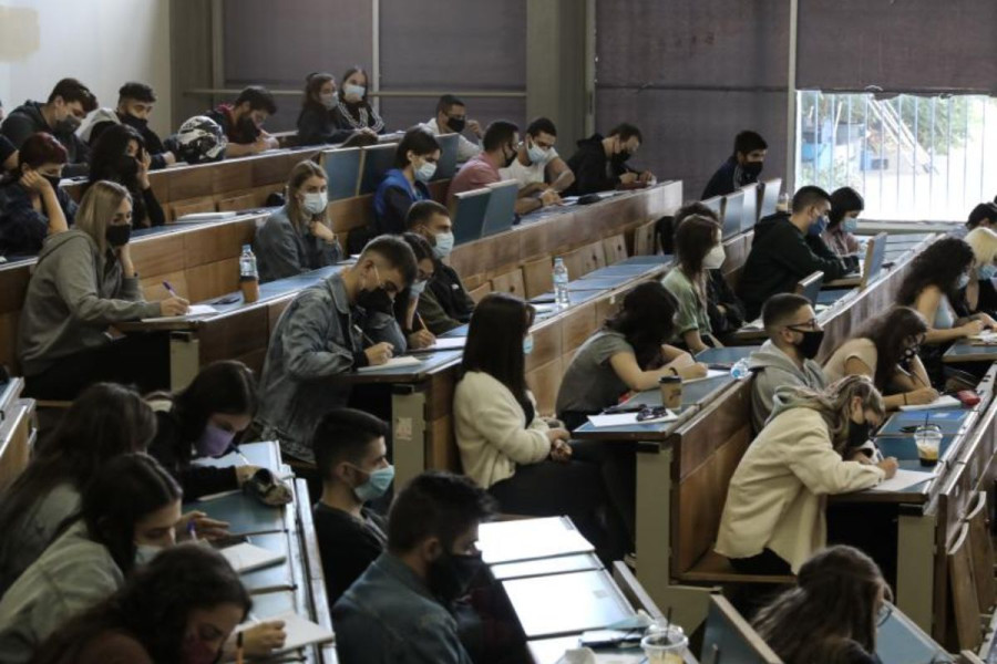 Εξετάσεις… ψηφιακά η λύση στις καταλήψεις- Εγκύκλιος Πιερρακάκη