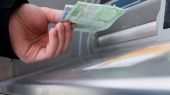 Όριο στις καταθέσεις για το κοινωνικό μέρισμα