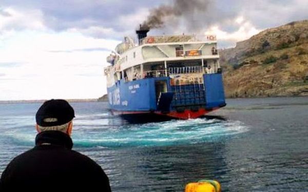 Τροϊκανικές πιέσεις για μείωση δαπανών για άγονες γραμμές και πώληση ΟΛΠ φέρνουν "ναυτία" στους νησιώτες
