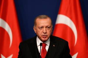 Spiegel: Ο Ερντογάν διακινδυνεύει έναν πόλεμο με την Ελλάδα