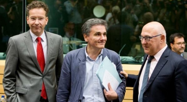 Επιχείρηση "κάλυψη απόκρυψη" με την τρόικα