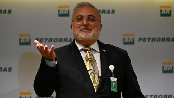 Η κυβέρνηση Λούλα καρατόμησε τον επικεφαλής της Petrobras