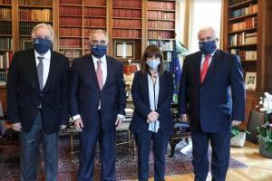 Στην Πρόεδρο της Δημοκρατίας αντιπροσωπεία της Κεντρικής Ένωσης Επιμελητηρίων Ελλάδος