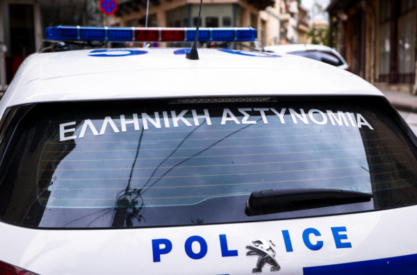 Κυψέλη: Νεκρό βρέφος εντοπίστηκε μέσα σε βαλίτσα σε διαμέρισμα βραχυχρόνιας μίσθωσης
