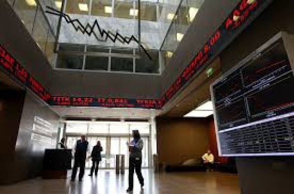 Χ.Α.: Στο κενό η προσπάθεια διάσπασης των 850 μονάδων
