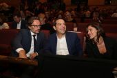 Στην πρεμιέρα του Παντελή Βούλγαρη, Τσίπρας και Μπαζιάνα