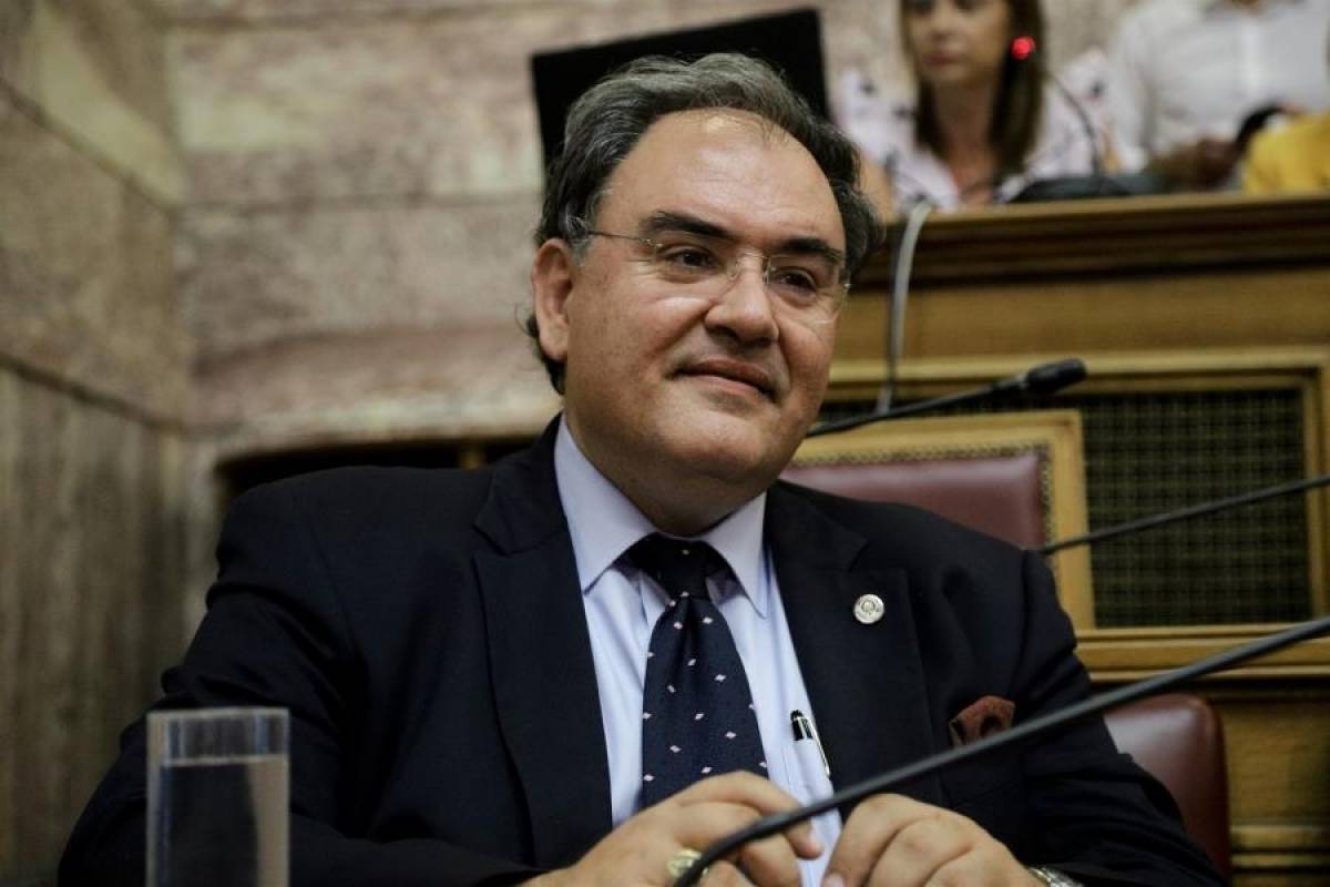 Σαρηγιάννης: Περίπου στις 7-15 Δεκέμβρη μία ενδεχόμενη άρση του lockdown