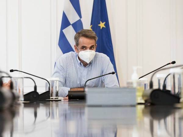 Σύσκεψη υπό τον Μητσοτάκη για τη βία στον αθλητισμό