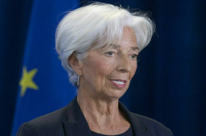 FT: Ζήτημα διαφάνειας για τη Λαγκάρντ; Δηλώνει αποδοχές 50% πάνω από τον μισθό της στην ΕΚΤ