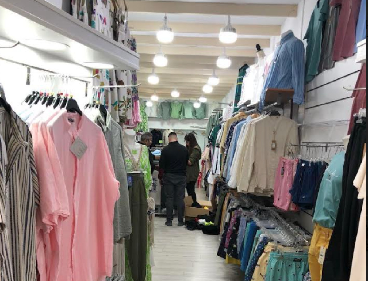 Σκρέκας: Πρόστιμα €206.500 για απομιμητικά προϊόντα σε υψηλές τιμές